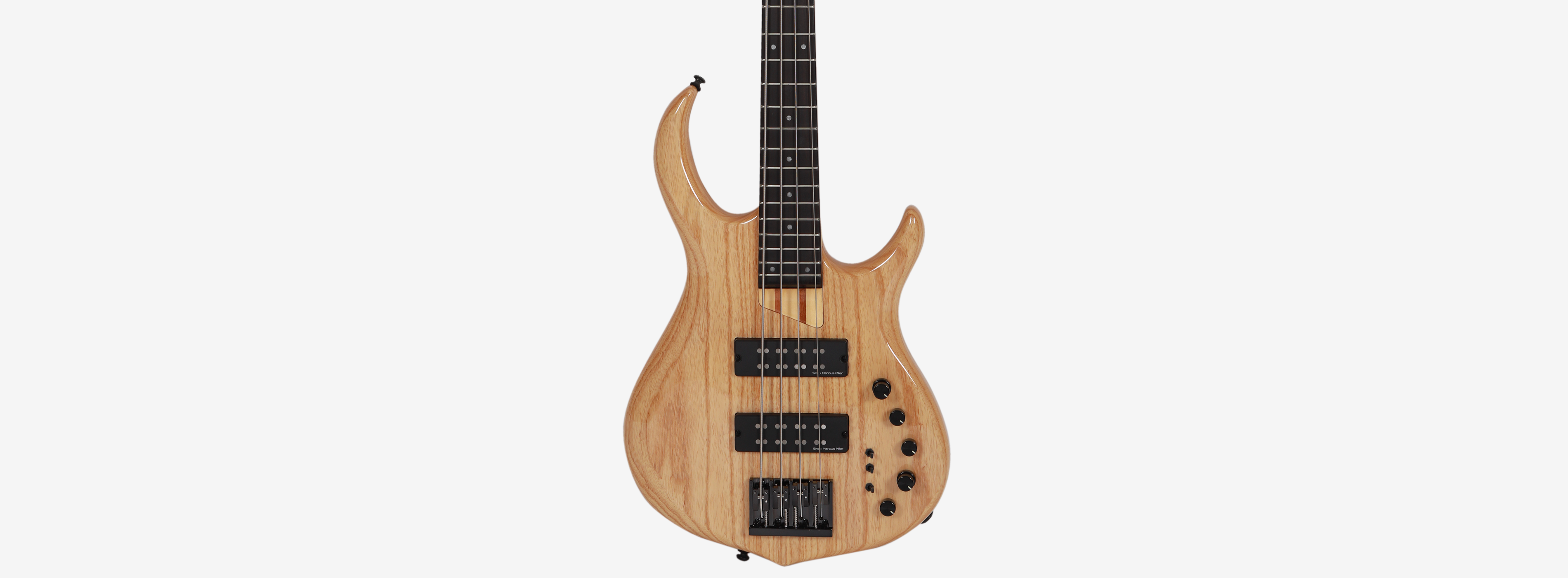 Sire Marcus Miller M5 4 String Sire USA